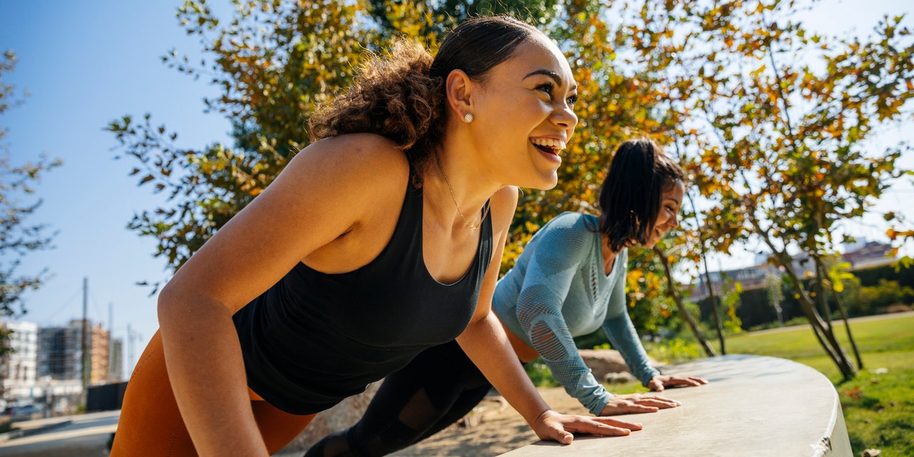 3-push-up-modifications-to-try-if-you-can’t-yet-get-a-full-one